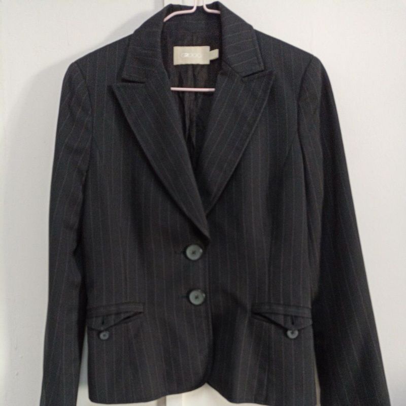 Used G2000 Ladies Coat (Free Long Sleeve Formal) | Shopee Malaysia