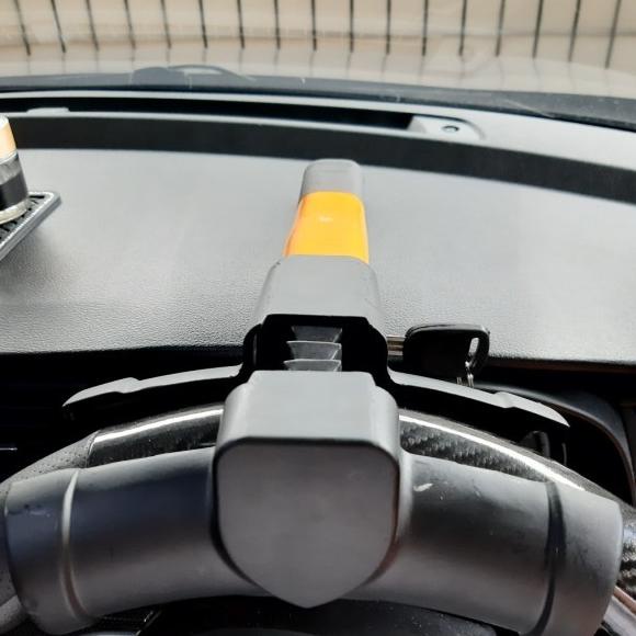 Car Steering Wheel Lock With Steering Wheel Holster T Armored Top