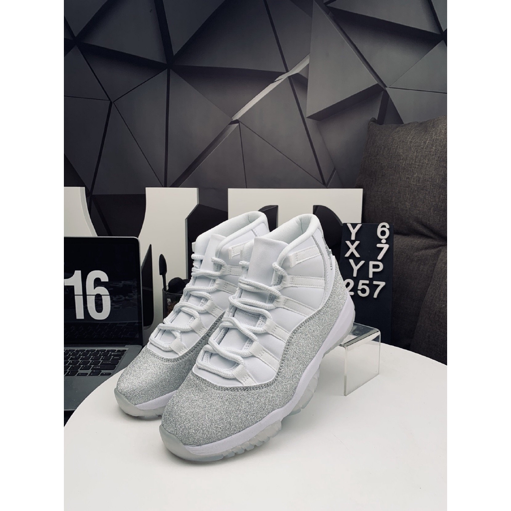 retro 11 metallic