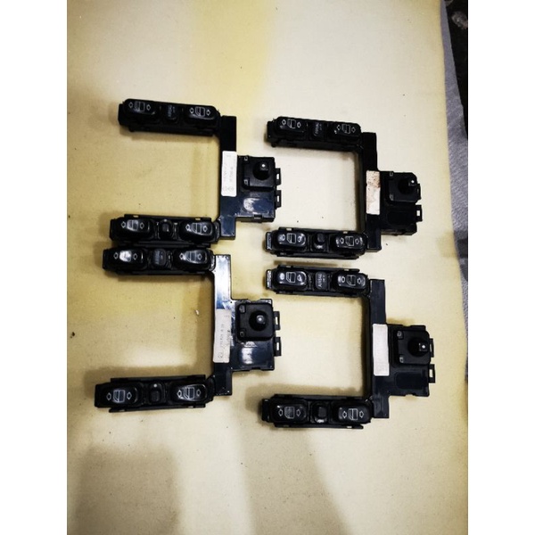MERCEDES BENZ W210 POWER WINDOW SWITCHES Shopee Malaysia