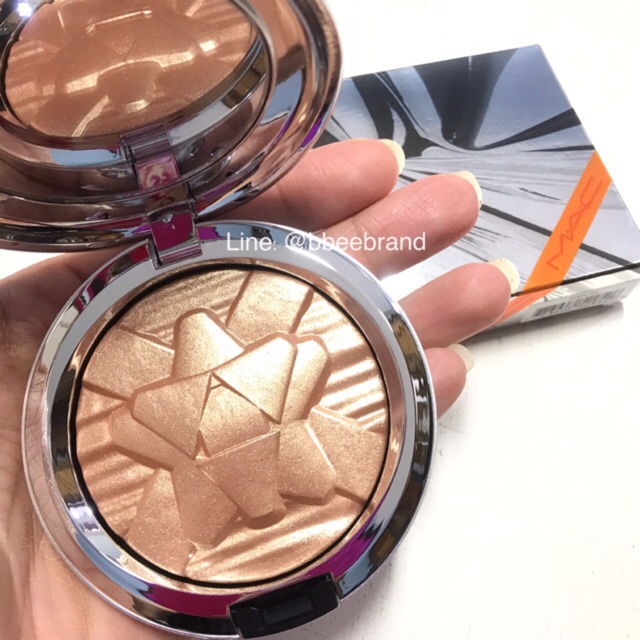 ( READY STOCK ) MAC OH DARLING! EXTRA DIMENSION SKINFINISH HIGHLIGHTER
