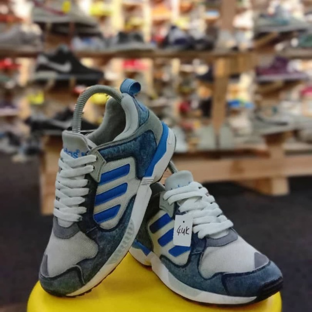 kasut adidas zx 750