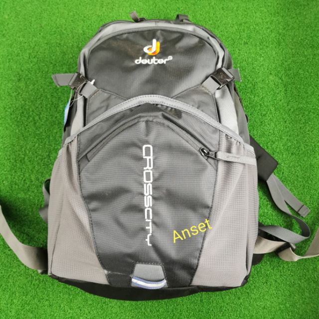 deuter cross city backpack