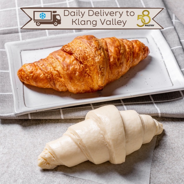 Premium Regular Butter Croissant (Frozen, 4 pcs, 80gm each)