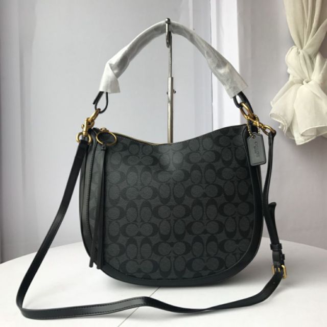 sutton hobo in signature canvas