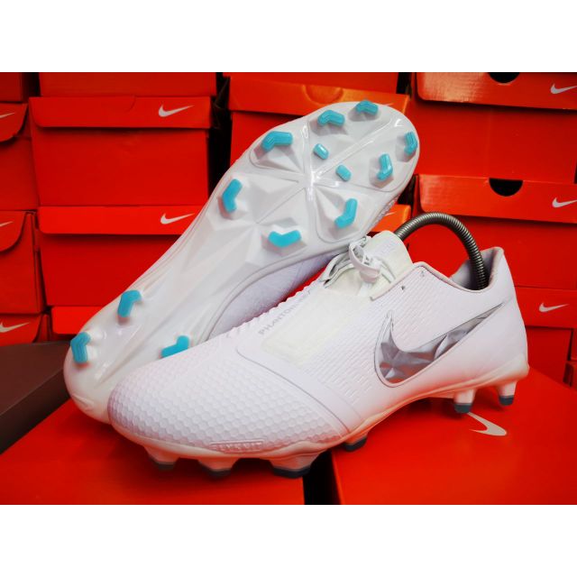 Nike Hypervenom Phantom II FG Testberichte.de