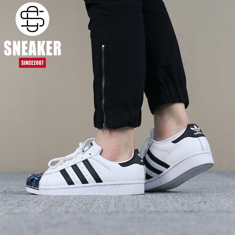 Low price* READY STOCK 100% authentic Adidas Superstar clover couples shell  head skater shoes CQ2610 | Shopee Malaysia