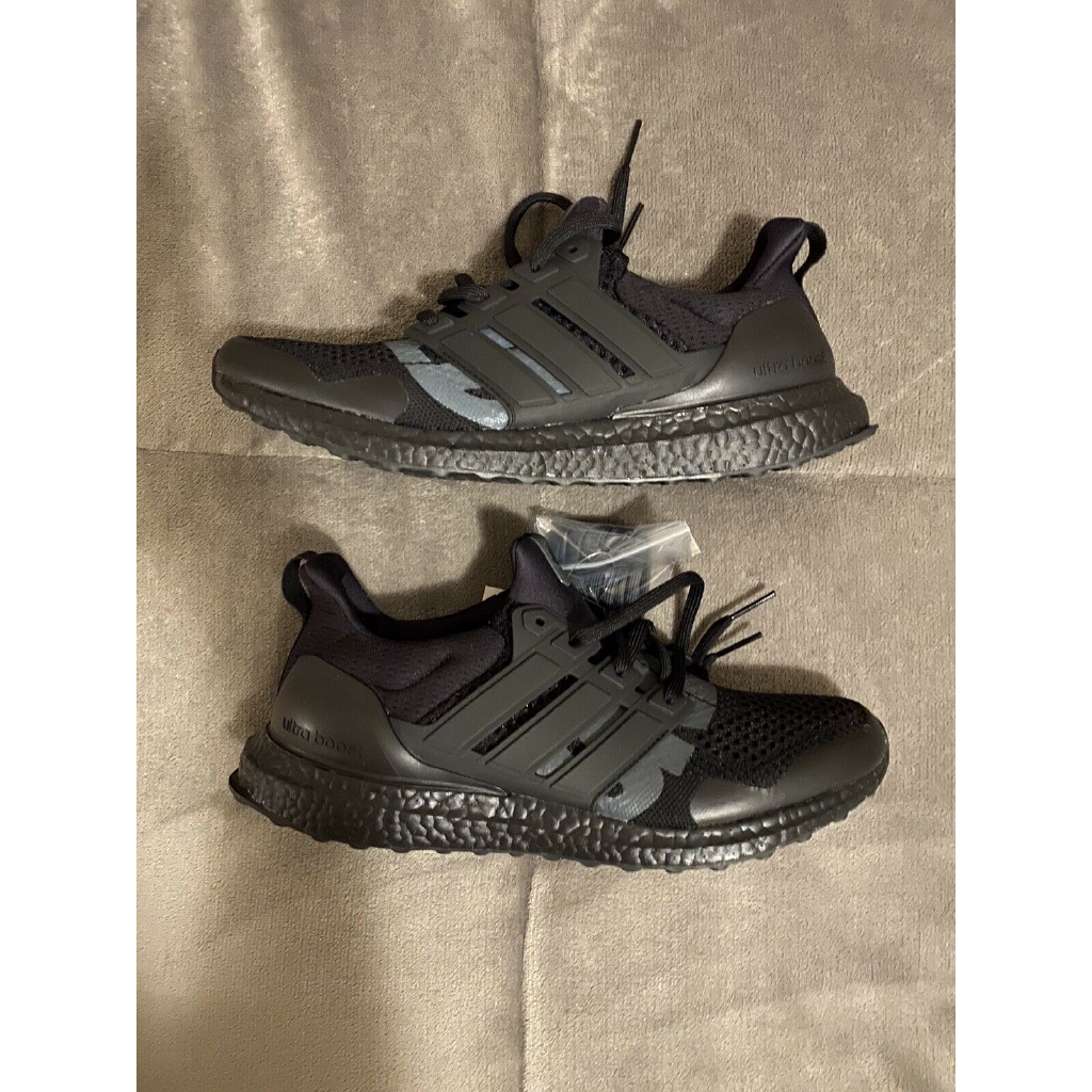 adidas ultra boost blackout