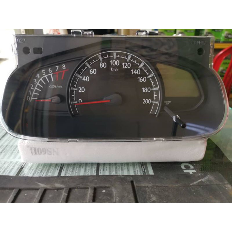 Axia takometer 2015 Perodua