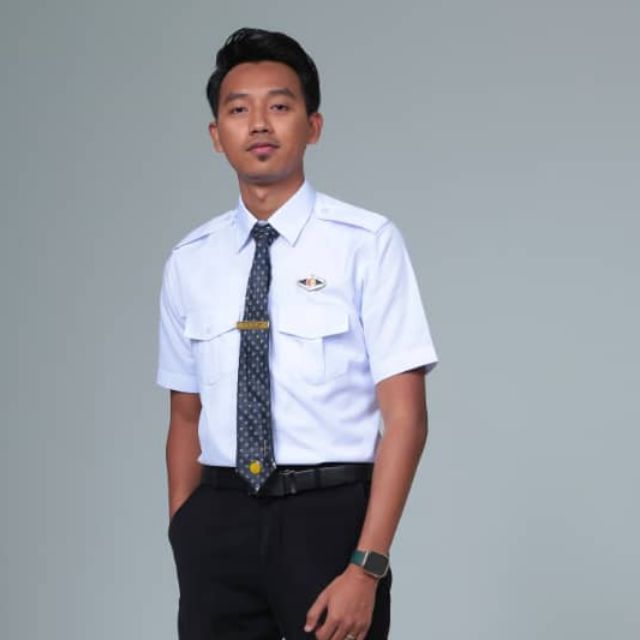 uniform penolong pegawai farmasi