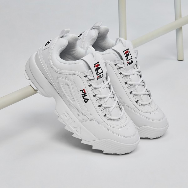 fila disruptor red and blue