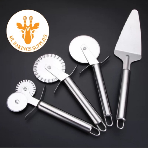 [READY STOCK] STAINLESS STEEL PIZZA ROLLING CUTTER SPADE PIZZA SCOOP 不锈钢单论披萨滚刀