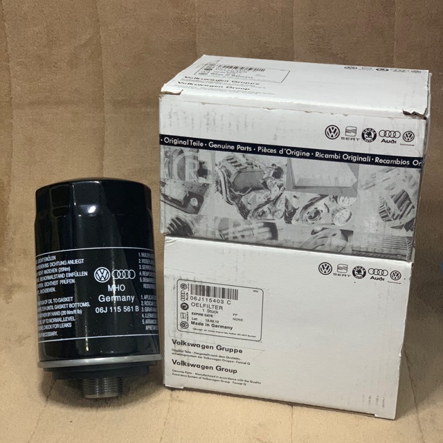 AUDI A4 B8 2.0 TFSI OIL FILTER  Shopee Malaysia