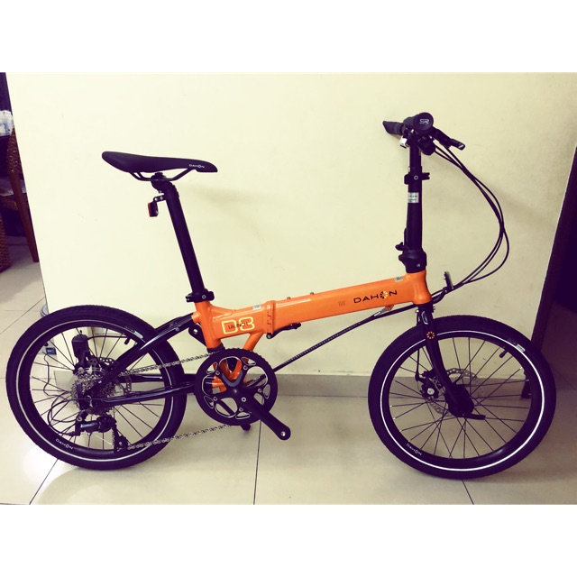 dahon d8 folding bike