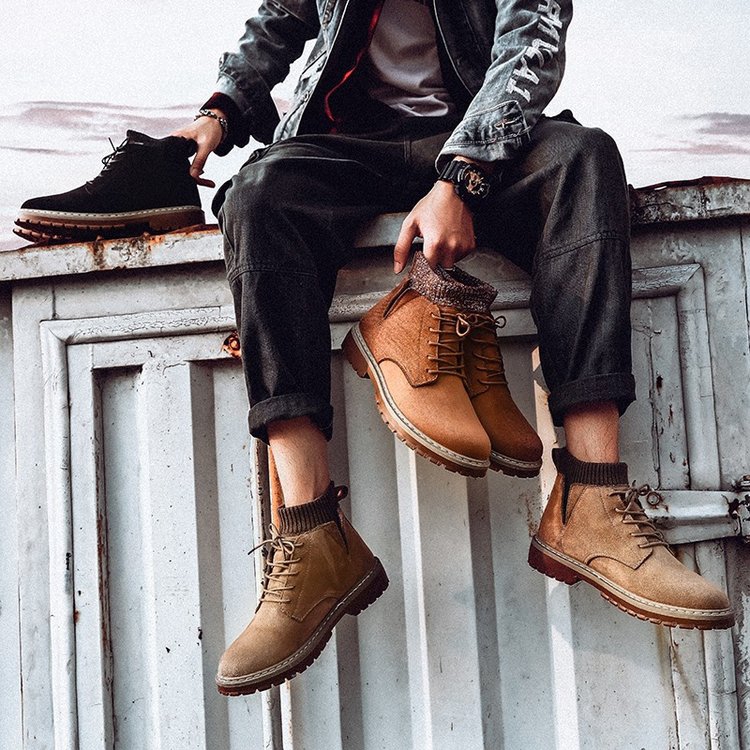 vintage round head martin boots