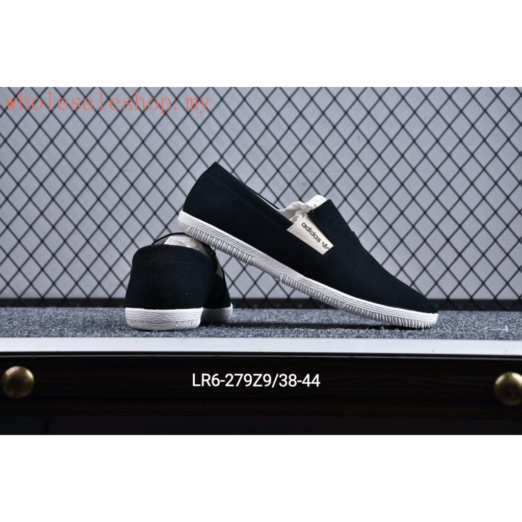 casual driving shoes