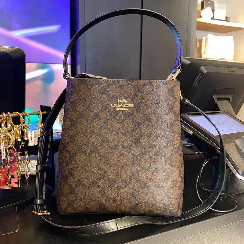 bucket handbag coach