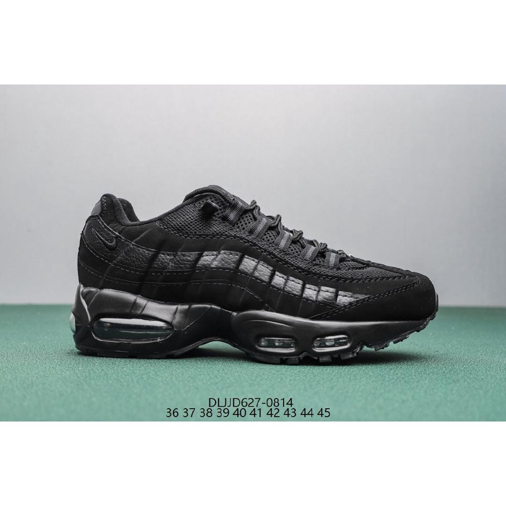 air max light all black