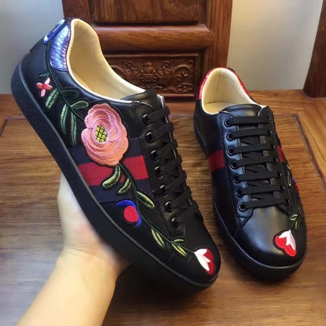 Gucci Floral Sneaker Shoes | Shopee Malaysia
