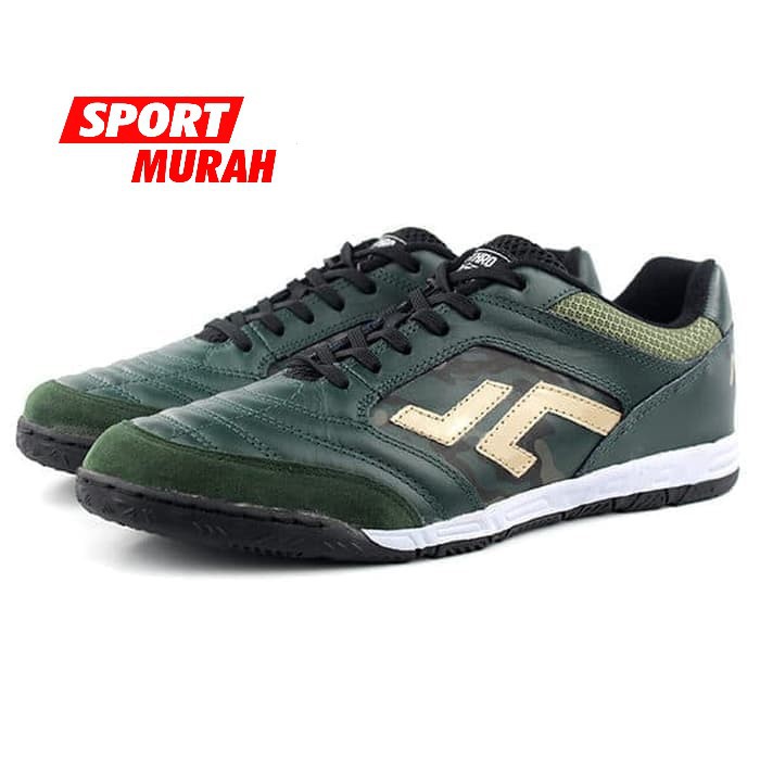 leather futsal shoes