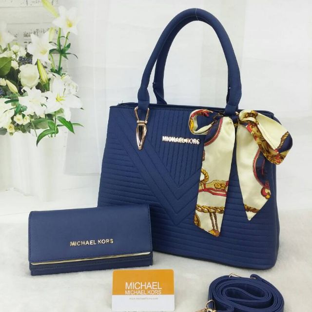 michael kors ladies handbags