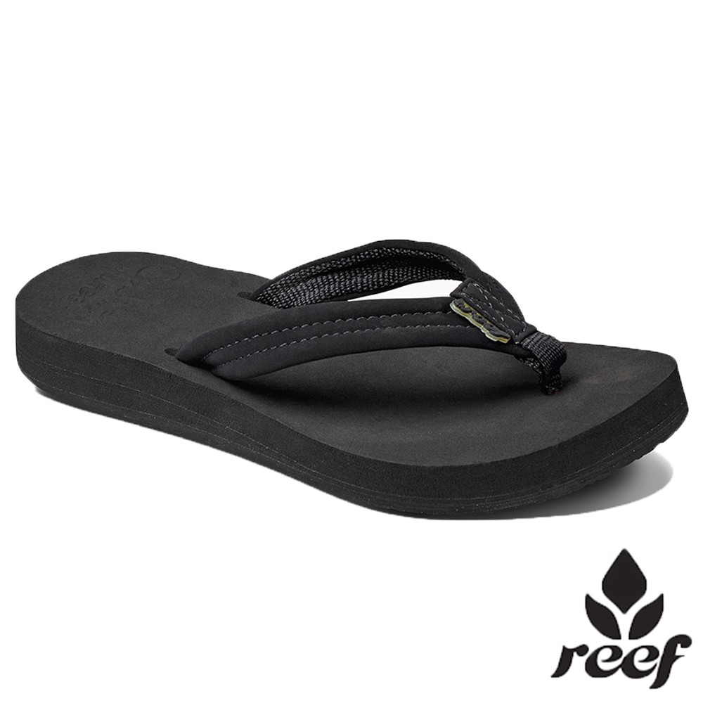 black cloth flip flops