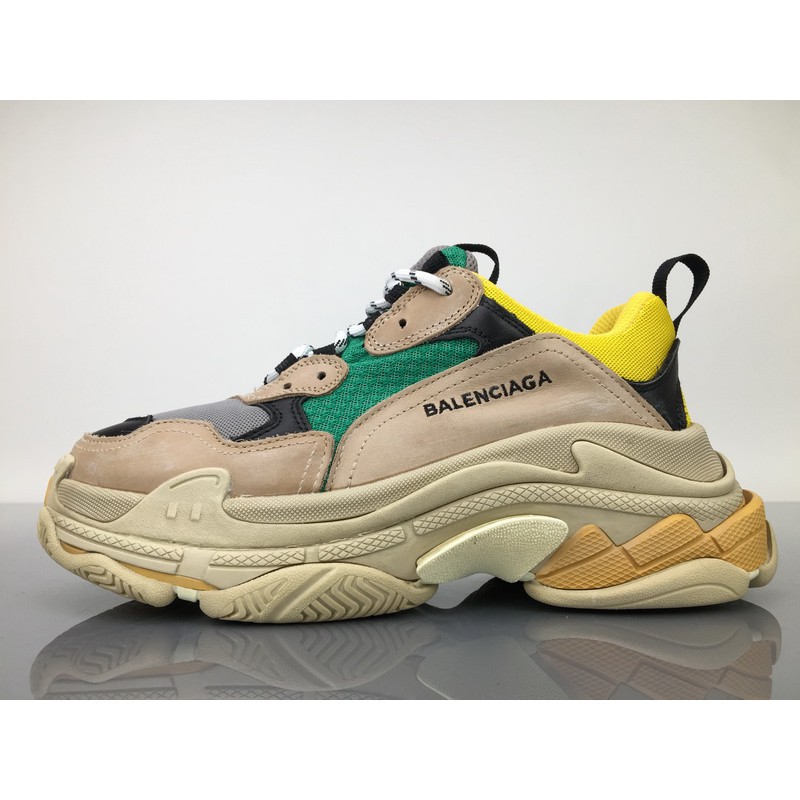 Баленсиана. Balenciaga 3s. Баленсиаги трипл с. Balenciaga Triple s реплика. Ботинки Баленсиага.