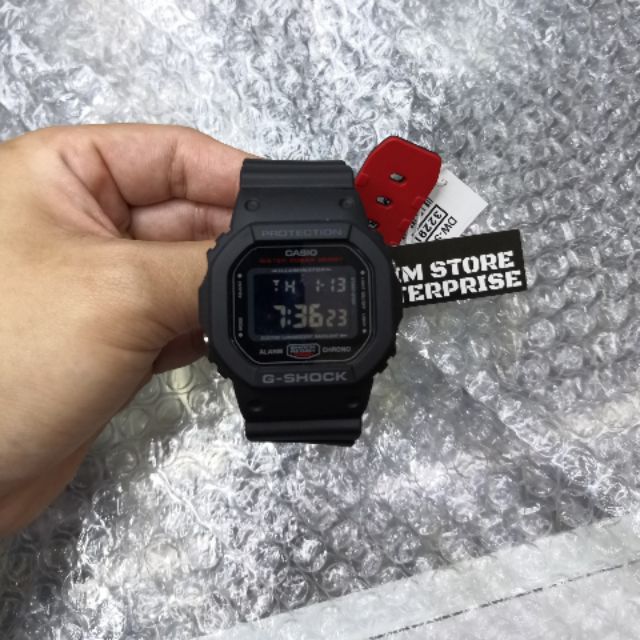g shock 5600hr