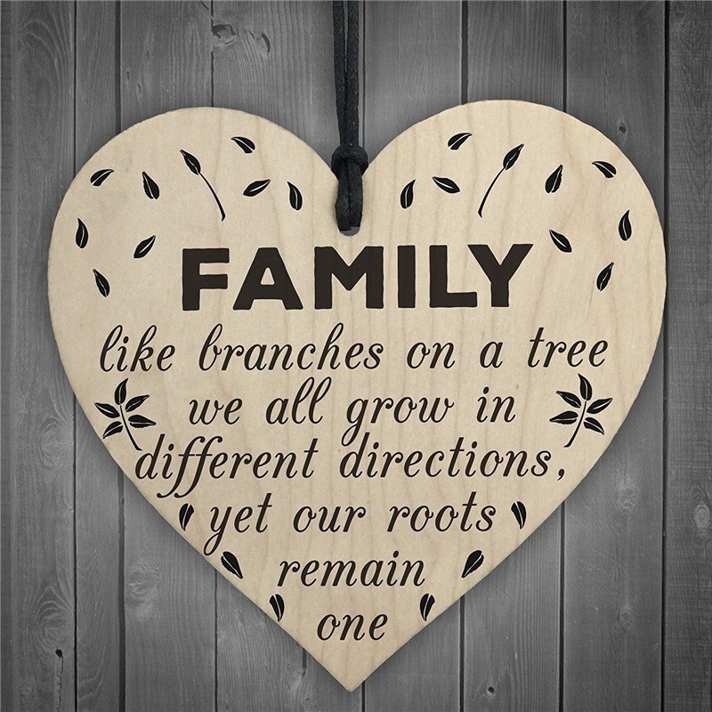 Handmade wooden heart family decoration pendant gift plaque pendant heart shaped room decoration souvenir