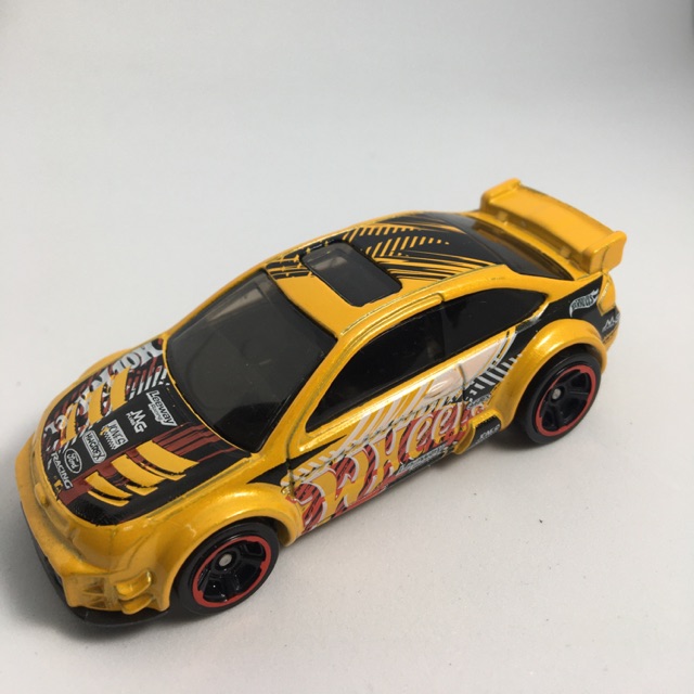 08 ford focus hot wheels