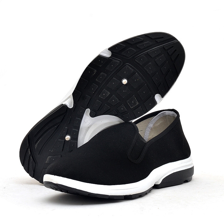 thick soled walking shoes