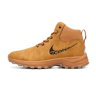 nike outdoor hiking shoes
