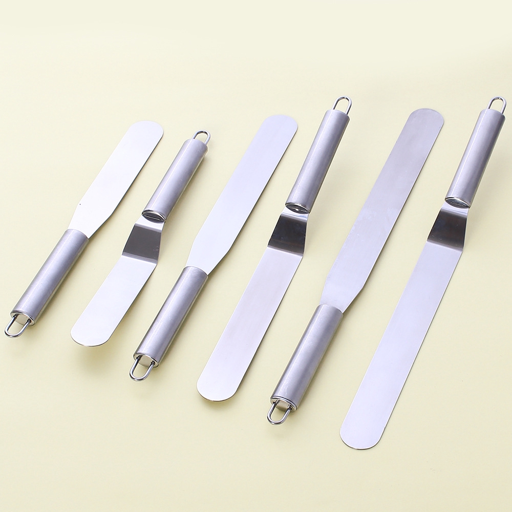 curved metal spatula