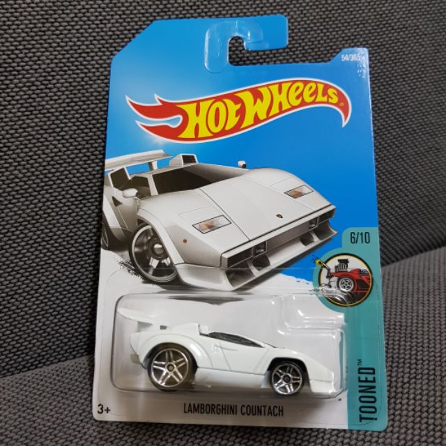 hot wheels lamborghini countach tooned