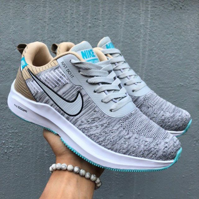 nike zoom flyknit lunar 3