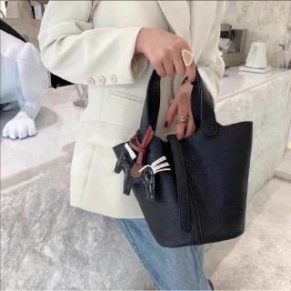 46+ Street Style Hermes Picotin 18 Background