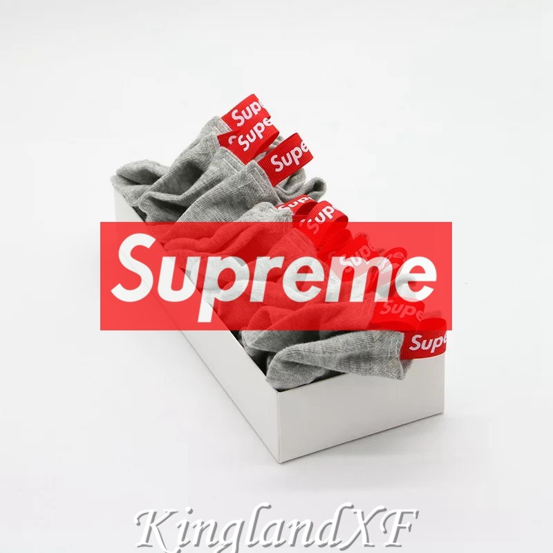 supreme ankle socks