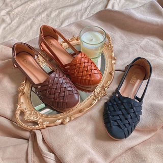 lania official shoes