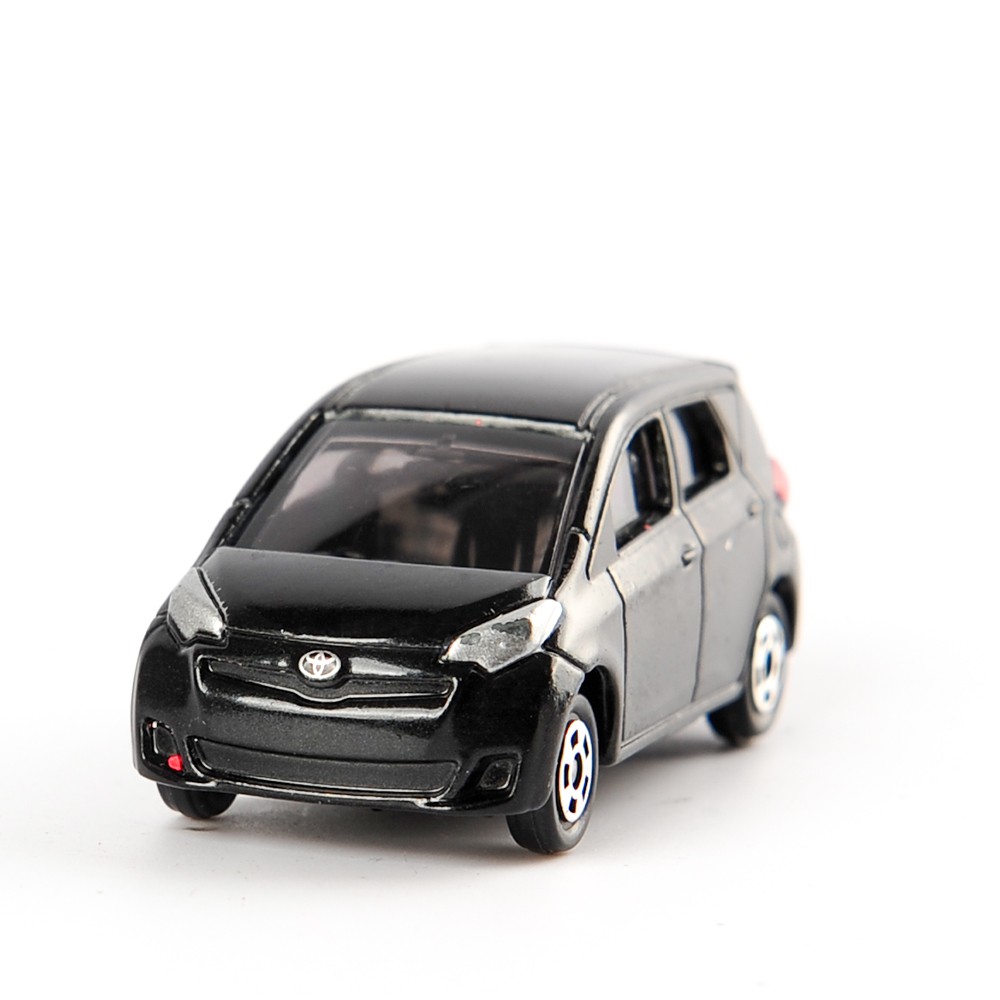 tomica toyota ractis