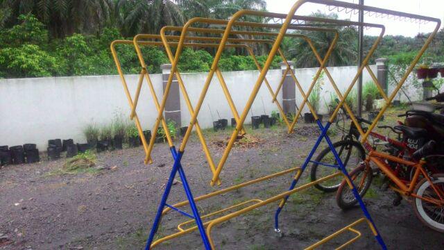 READY STOCKPenyidai baju(outdoor clother drying rack ...