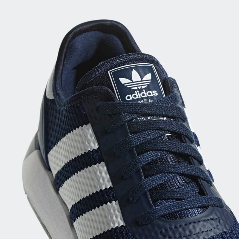 b37959 adidas