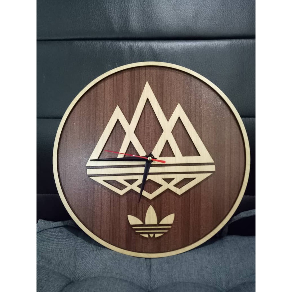 clock adidas