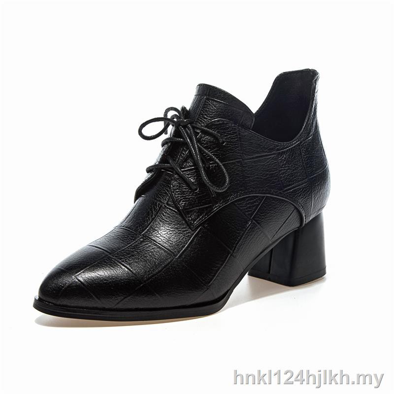 female wingtip shoes