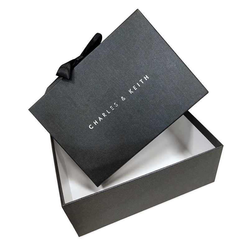 CNK Paper Box Gift Box Black Box charles and keith Shopee Malaysia