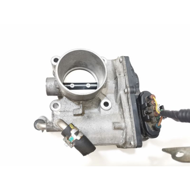toyota vios throttle body ncp93 ncp150 Shopee Malaysia