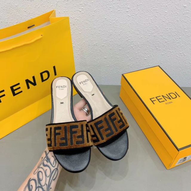 fendi open toe flat sandals