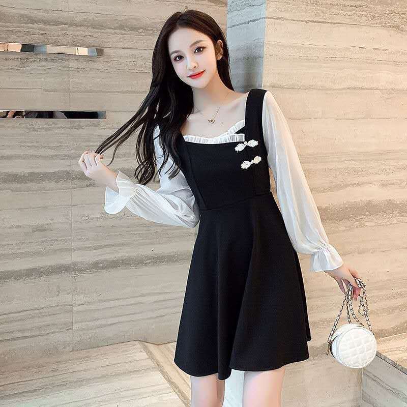 V Oner French Retro Black Short Skirt Temperament Stitching Square Neck Dress