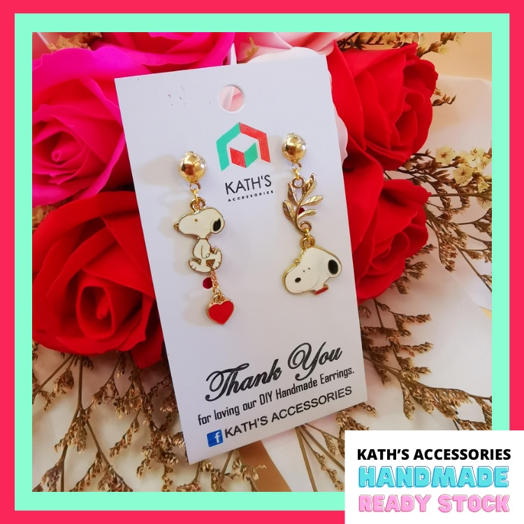 [KATH’S ACCESSORIES] HANDMADE SNOOPY AND LOVE HEART CUTE DANGLING EARRINGS