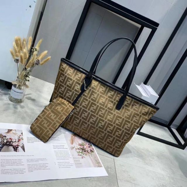 Ruse Boutique - Pull up fully in @fendi. The classic tote bag