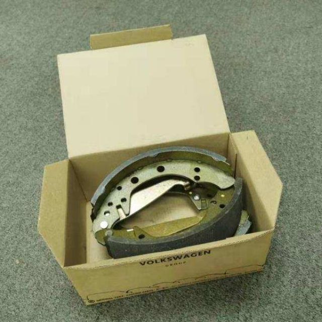 Brake shoe (rear) Volkswagen POLO VENTO GOLF 1.6/ 1.8 2014 Shopee